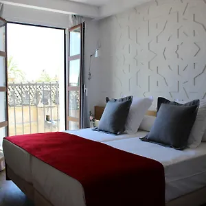 Boutique Caireles Hotel