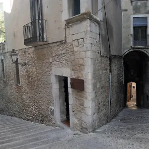 Casa Cundaro 3*, Girona Espanha